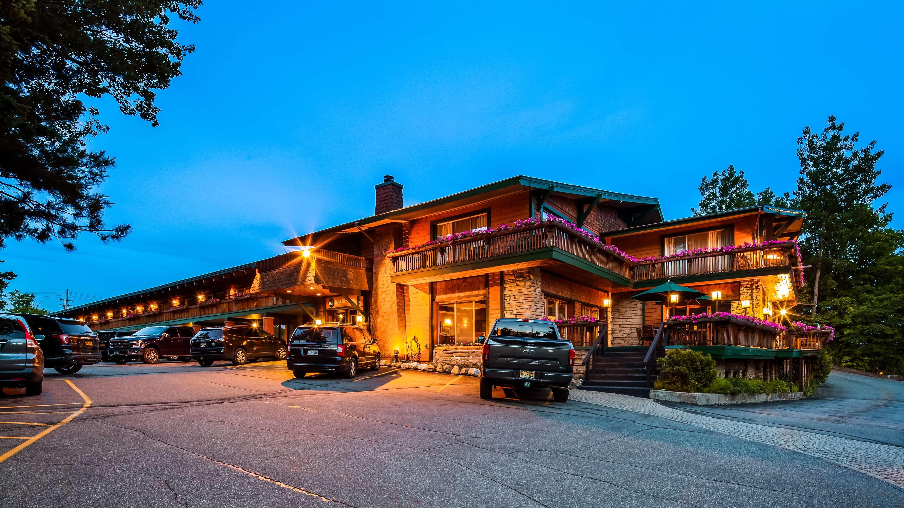 לייק פלאסיד Best Western Adirondack Inn מראה חיצוני תמונה