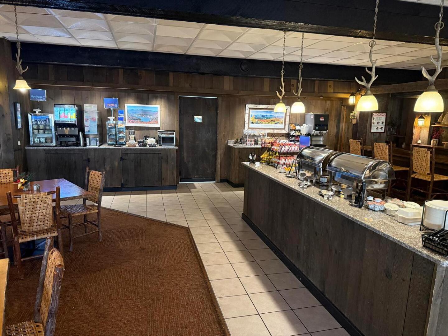 לייק פלאסיד Best Western Adirondack Inn מראה חיצוני תמונה