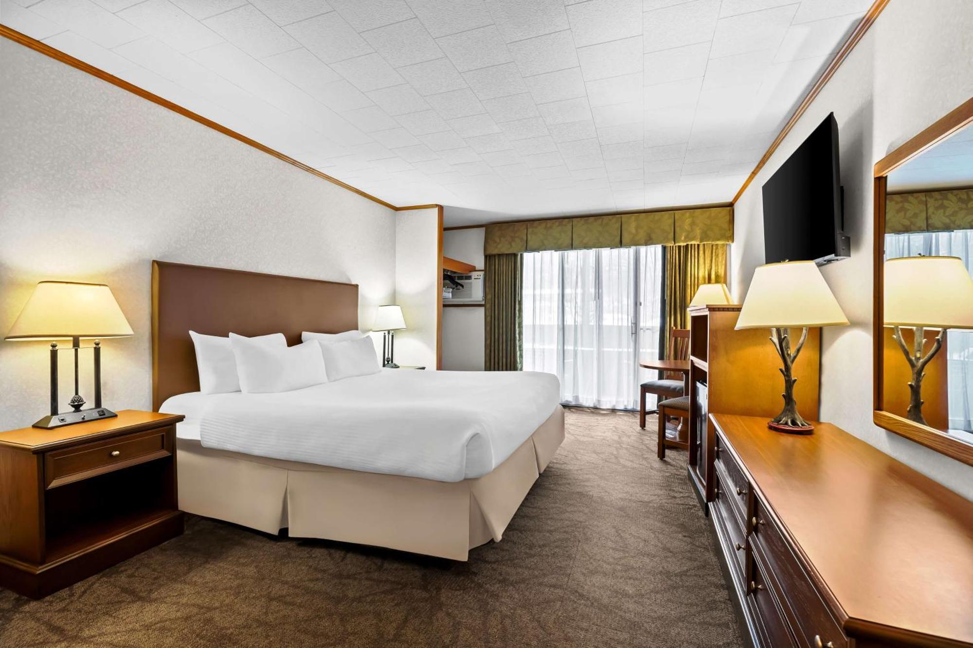 לייק פלאסיד Best Western Adirondack Inn מראה חיצוני תמונה