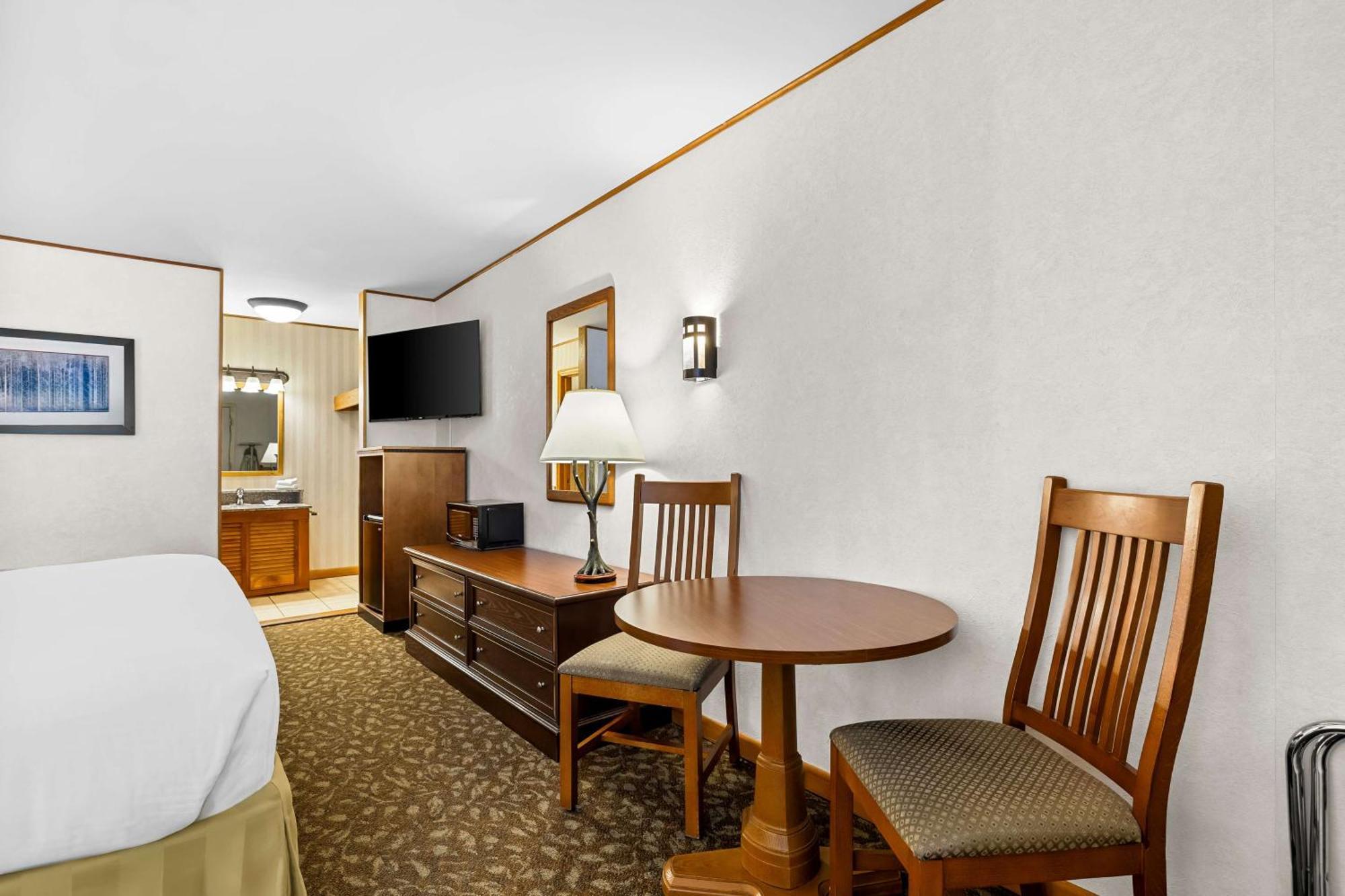 לייק פלאסיד Best Western Adirondack Inn מראה חיצוני תמונה