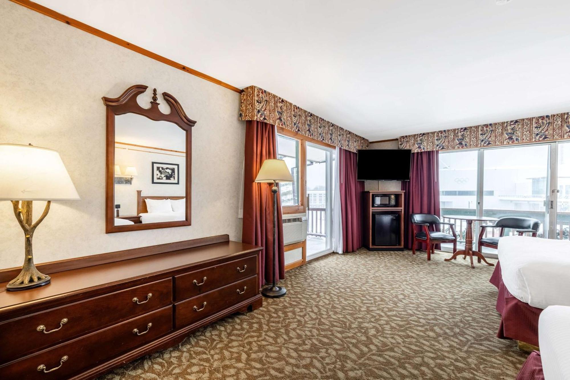 לייק פלאסיד Best Western Adirondack Inn מראה חיצוני תמונה